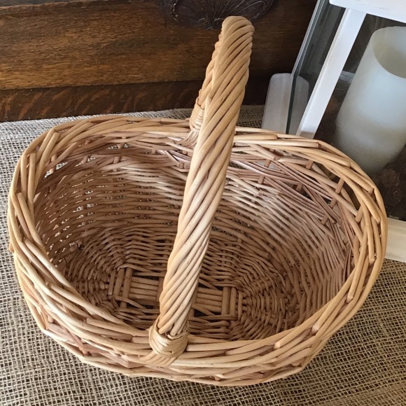 Wicker basket. Vintage - Picture 2 of 7